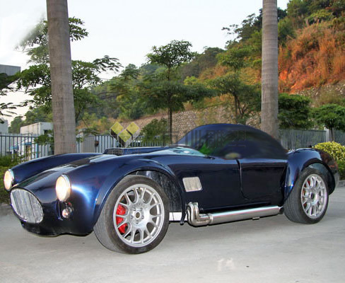 玻璃鋼仿真老爺車(chē)模型