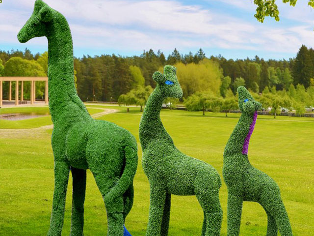 玻璃鋼加植絨大象長(zhǎng)頸鹿動(dòng)物雕塑