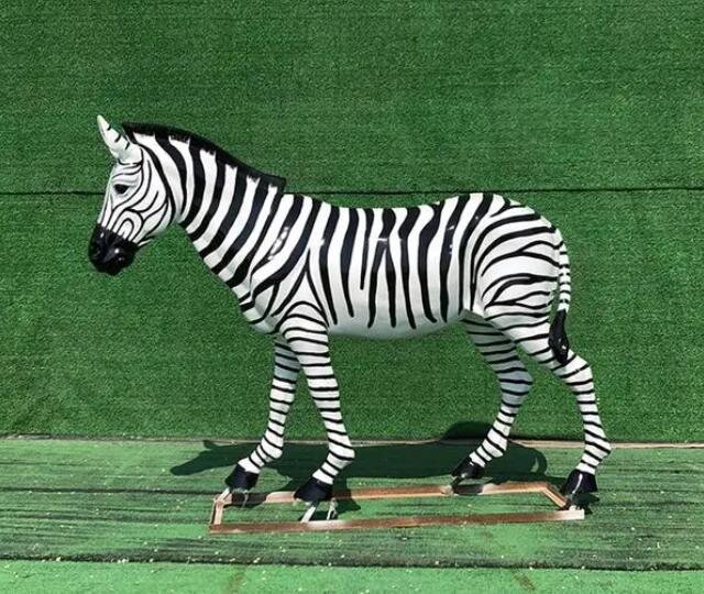 玻璃鋼斑馬雕塑的使用場(chǎng)所