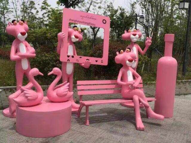 玻璃鋼雕塑和不銹鋼雕塑那個(gè)好