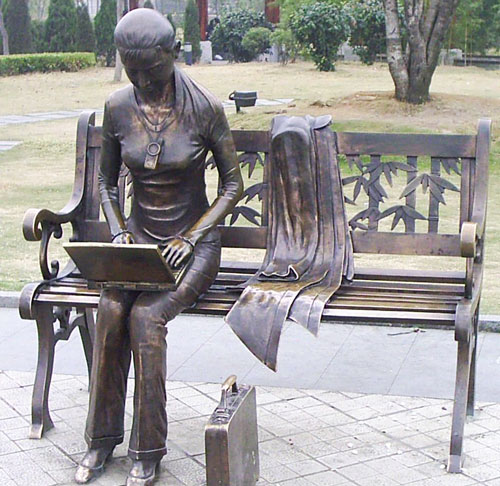 城市公園人物雕塑