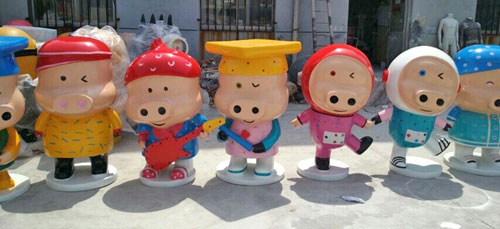 玻璃鋼雕塑材質(zhì)優(yōu)勢